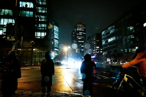 Poussette bébé reborn : l'accessoire indispensable pour jouer !