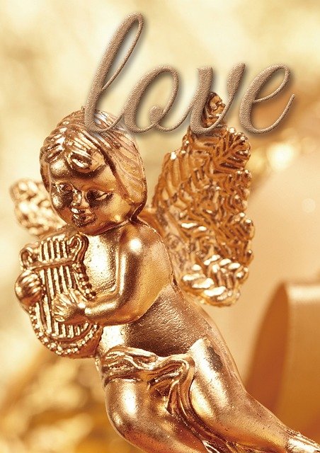 Éclairez votre intérieur avec la lampe cupidon doré